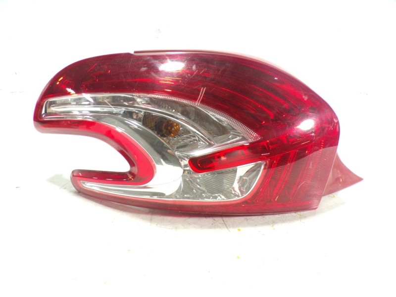 Recambio de piloto trasero izquierdo para peugeot 208 1.0 vti referencia OEM IAM 9672628280 A9000778009 A9000778009