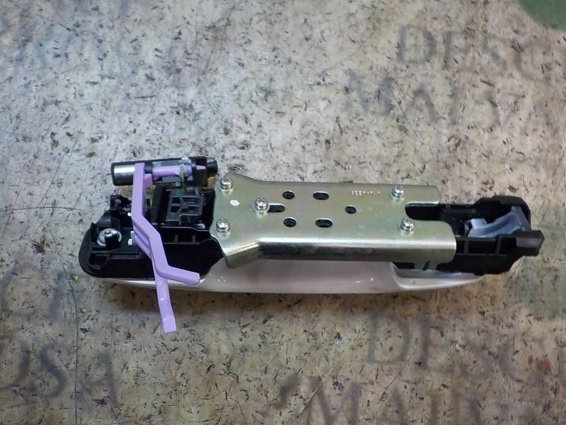 Recambio de maneta exterior trasera izquierda para toyota auris hybrid business referencia OEM IAM 6921102924  
