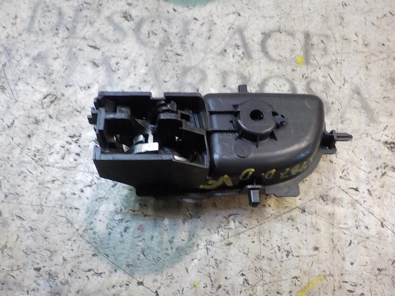 Recambio de maneta interior delantera derecha para toyota auris hybrid business referencia OEM IAM   