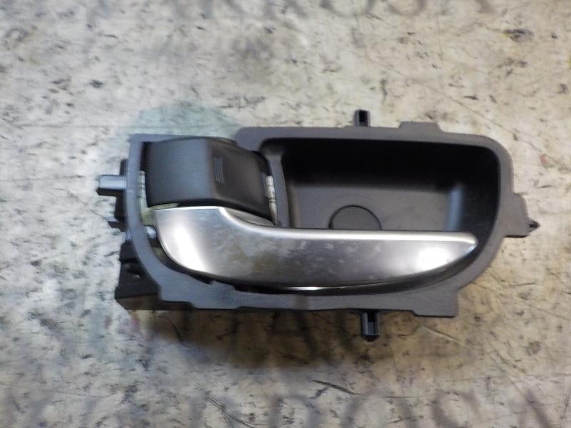 Recambio de maneta interior delantera izquierda para toyota auris hybrid business referencia OEM IAM   