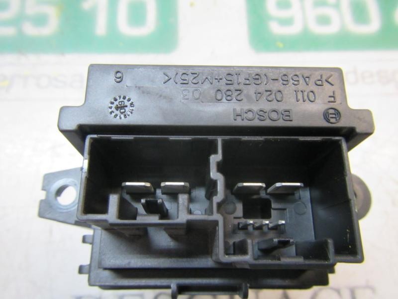 Recambio de resistencia calefaccion para opel insignia berlina edition referencia OEM IAM 13503201 15141283 F011500017