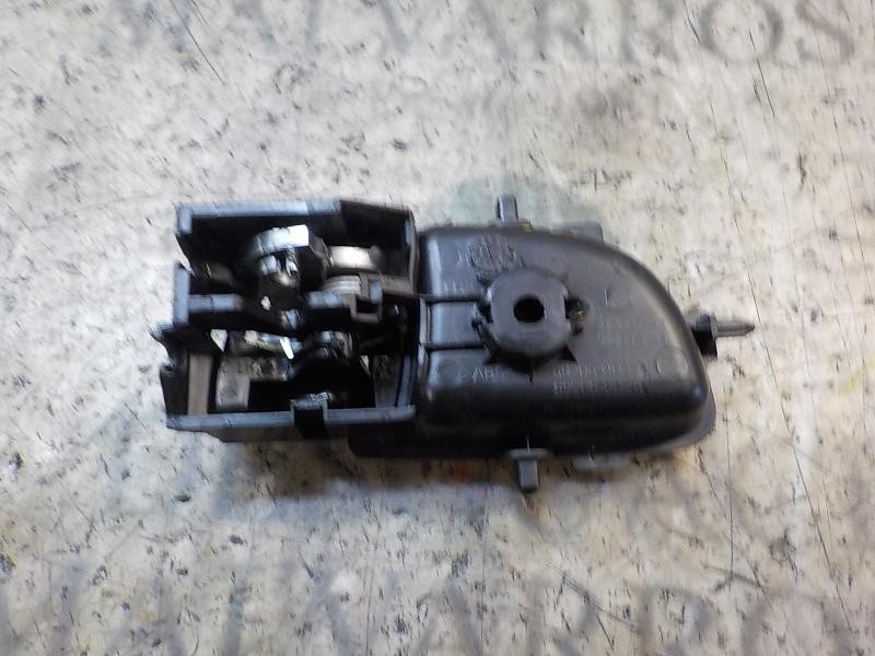 Recambio de maneta interior trasera izquierda para toyota auris hybrid business referencia OEM IAM 6920602300C2  