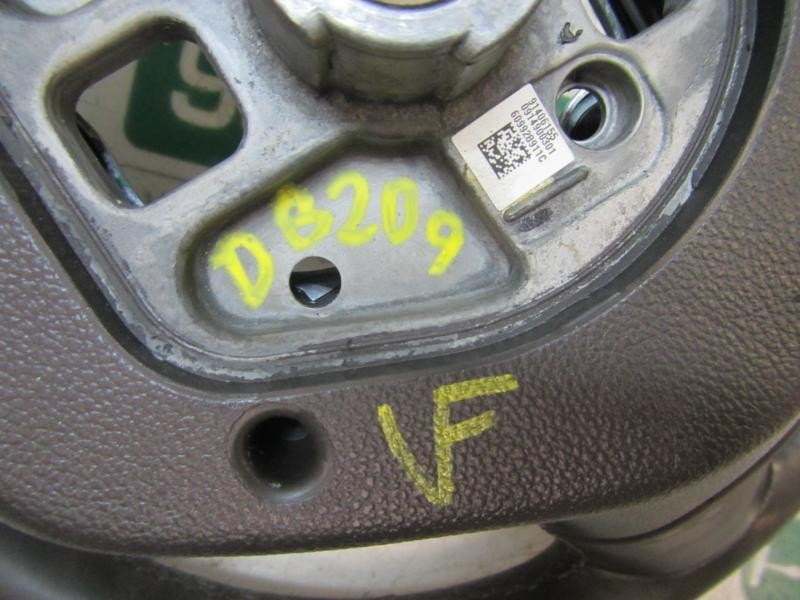 Recambio de volante para opel insignia berlina edition referencia OEM IAM 13306886  