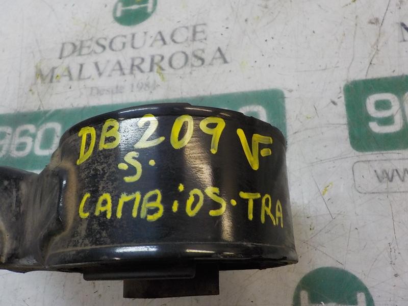 Recambio de soporte cambio para opel insignia berlina edition referencia OEM IAM 13228303  