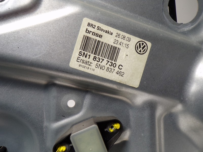 Recambio de elevalunas delantero derecho para volkswagen tiguan (5n1) 2.0 tdi referencia OEM IAM 5N0837462 5N1837730C 