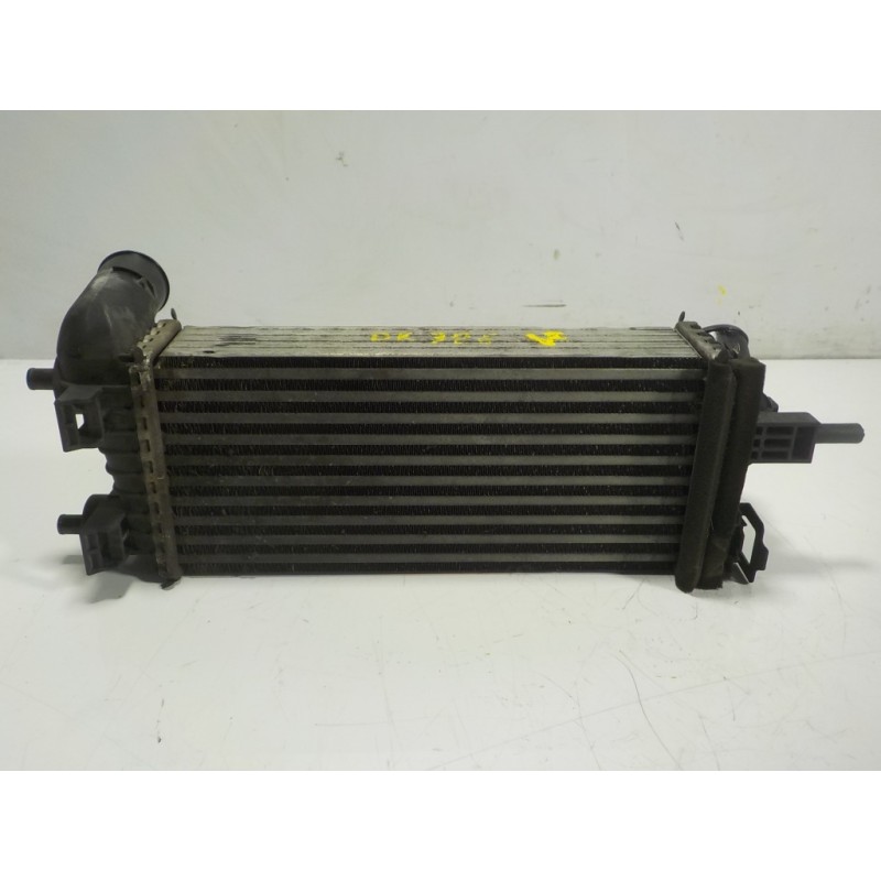 Recambio de intercooler para ford focus lim. 1.0 ecoboost cat referencia OEM IAM 2026747  