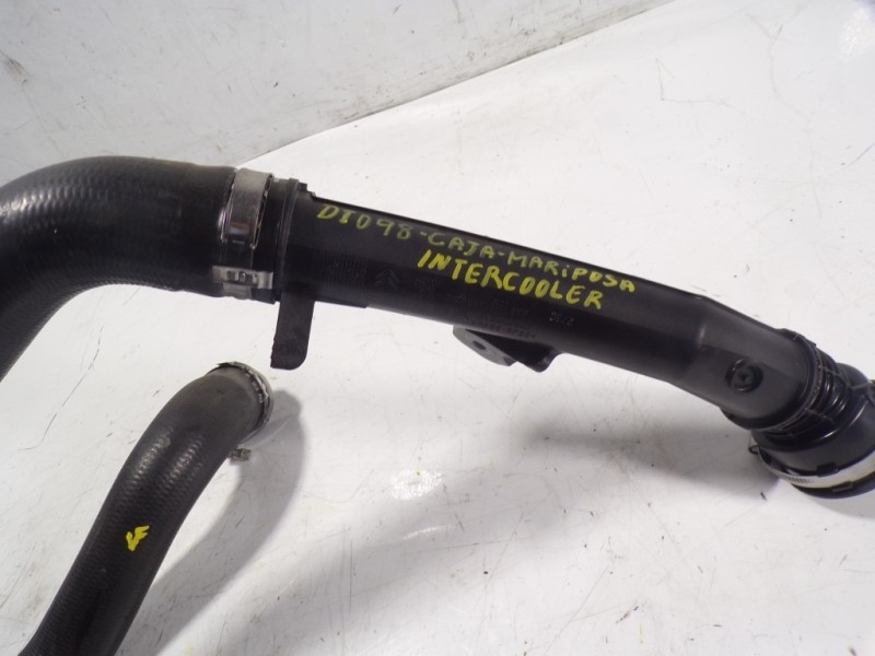 Recambio de tubo intercooler para toyota proace city 1.5 dci referencia OEM IAM   