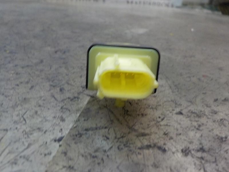 Recambio de modulo electronico para toyota auris hybrid business referencia OEM IAM 8983102140 8983102140 