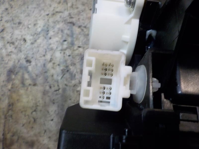 Recambio de palanca cambio para toyota auris hybrid business referencia OEM IAM 3355012J20  