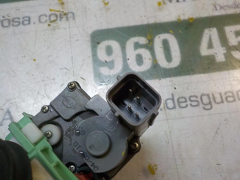 Recambio de cerradura puerta trasera izquierda para fiat linea (110) 1.4 cat referencia OEM IAM 51812334  