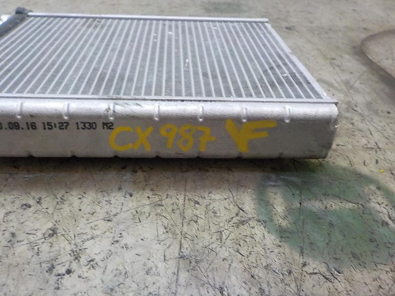 Recambio de radiador calefaccion / aire acondicionado para toyota auris hybrid business referencia OEM IAM 8710702150  