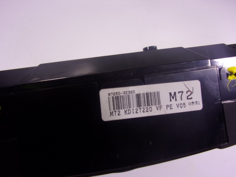 Recambio de mando climatizador para hyundai i40 1.7 crdi cat referencia OEM IAM 972503Z320PD5 972503Z320 