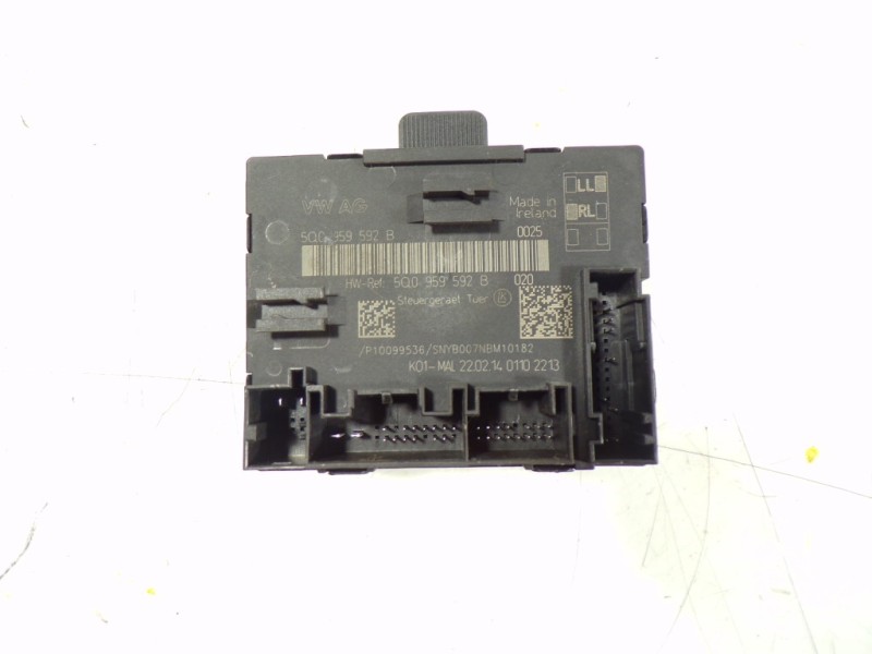 Recambio de modulo electronico para volkswagen golf vii lim. 1.6 tdi dpf referencia OEM IAM 5Q0959592BZ00 5Q0959592B 