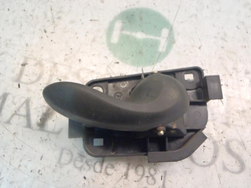 Recambio de maneta interior trasera derecha para fiat punto berlina (188) 1.2 8v dynamic referencia OEM IAM   