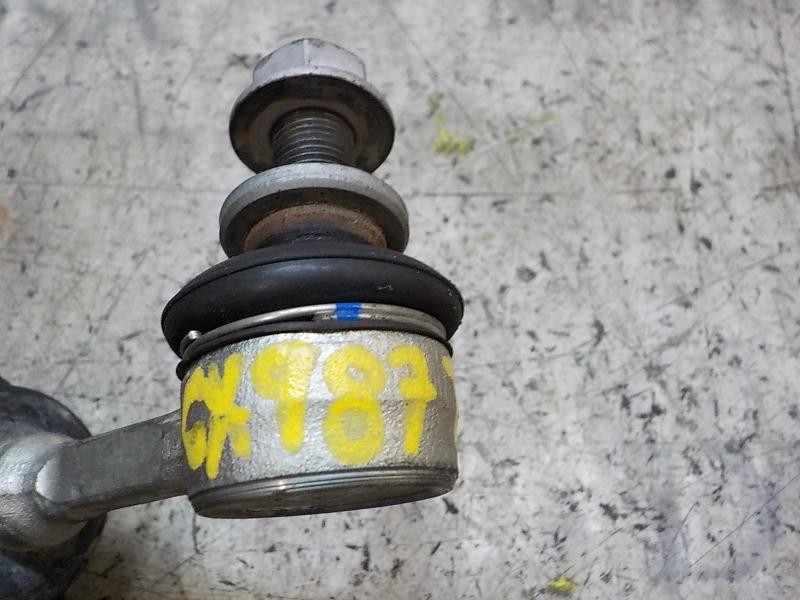 Recambio de tirante trasero derecho para toyota auris hybrid business referencia OEM IAM 4883005030  