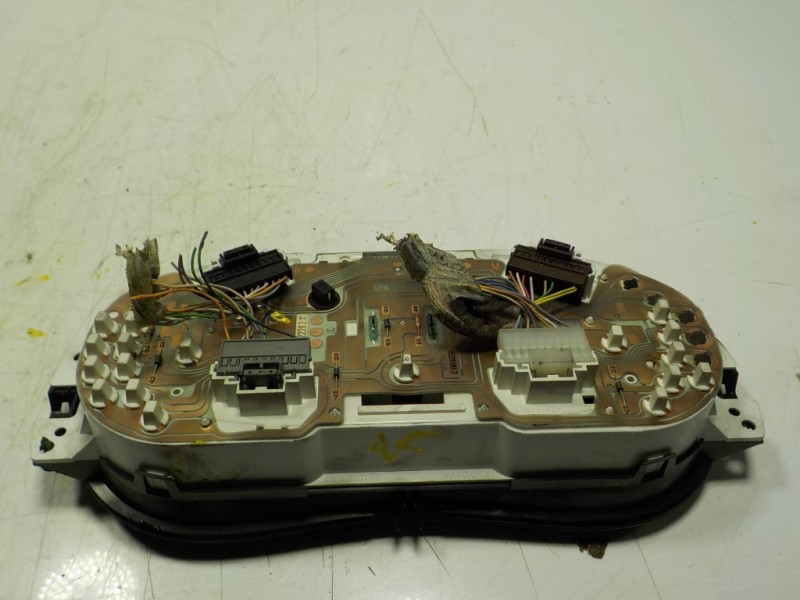 Recambio de cuadro instrumentos para renault clio ii fase i (b/cbo) 1.6 referencia OEM IAM  7700410437G 