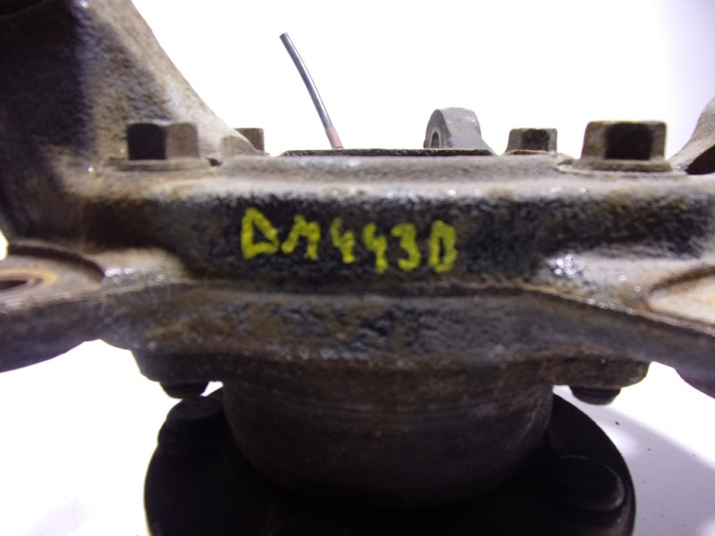 Recambio de mangueta delantera derecha para hyundai i40 1.7 crdi cat referencia OEM IAM 517163Z700  51750C1000