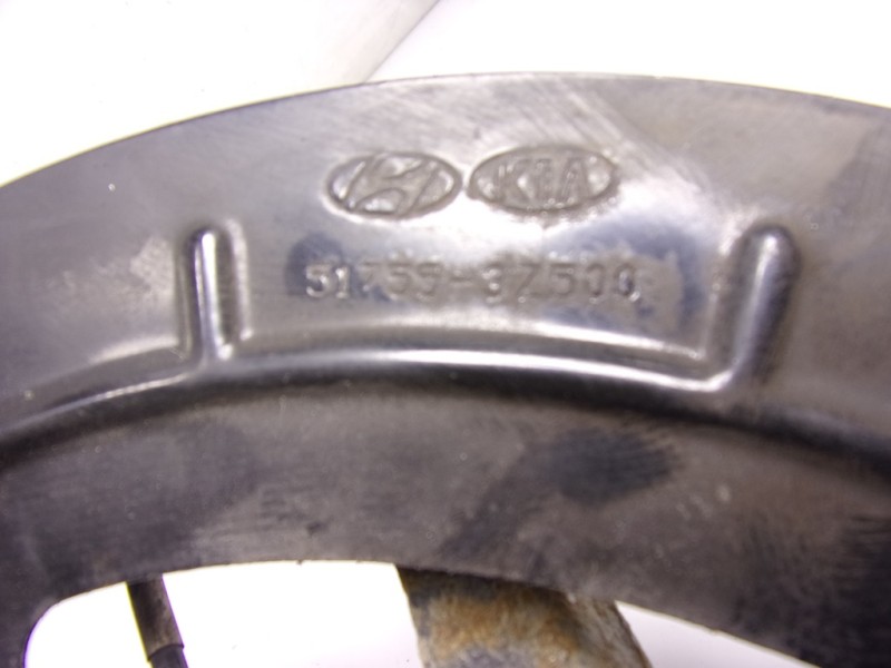 Recambio de mangueta delantera izquierda para hyundai i40 1.7 crdi cat referencia OEM IAM 517153Z700  