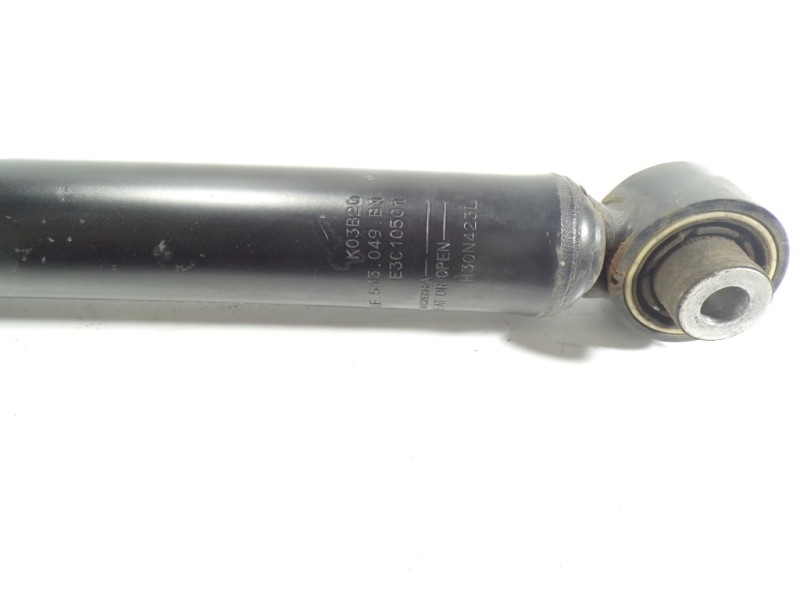 Recambio de amortiguador trasero izquierdo para volkswagen tiguan advance bmt referencia OEM IAM 5QF513049BN 5QF412022BN 