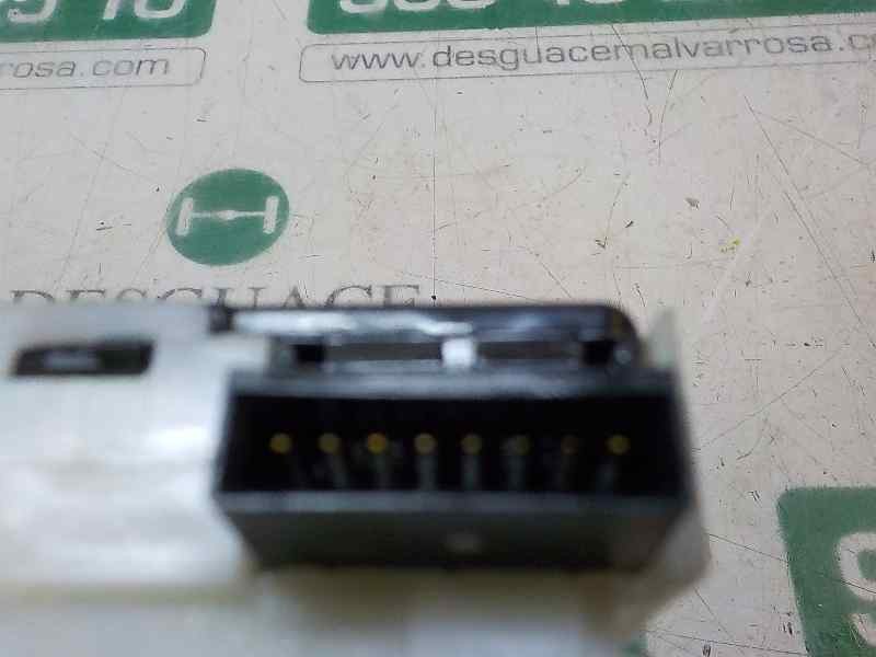 Recambio de mando luces para nissan nv 200 (m20) 1.5 dci cat referencia OEM IAM 25540EM06E  