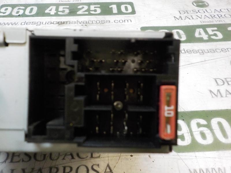 Recambio de sistema audio / radio cd para fiat linea (110) 1.4 cat referencia OEM IAM 735518806 7646373316 