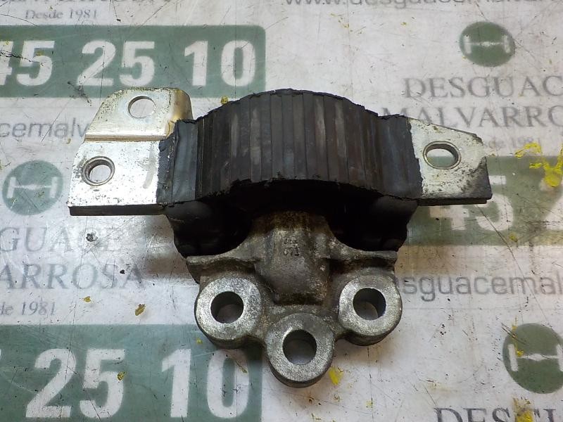 Recambio de soporte motor derecho para fiat linea (110) 1.4 cat referencia OEM IAM 51813605  