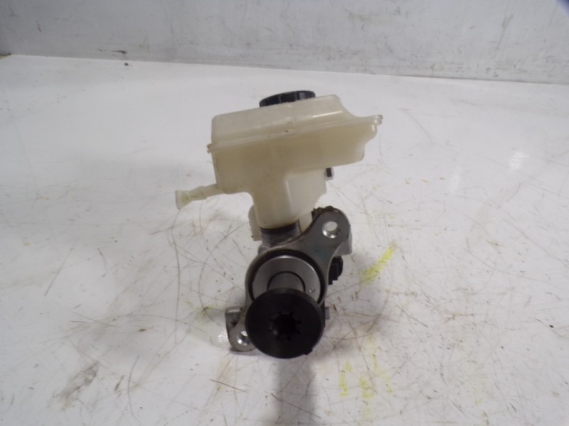 Recambio de bomba freno para volkswagen tiguan advance bmt referencia OEM IAM 5Q1614019ACREP  