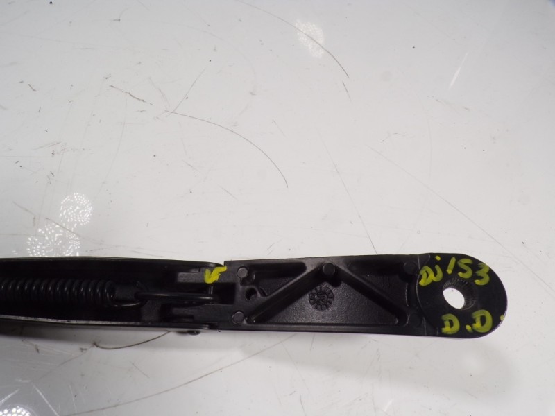 Recambio de brazo limpia delantero derecho para volkswagen tiguan advance bmt referencia OEM IAM 5NB955410  