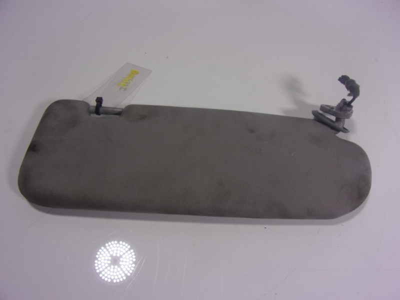 Recambio de parasol izquierdo para hyundai i40 1.7 crdi cat referencia OEM IAM 852013Z010TX  