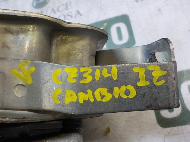 Recambio de soporte cambio para fiat linea (110) 1.4 cat referencia OEM IAM 51813606  