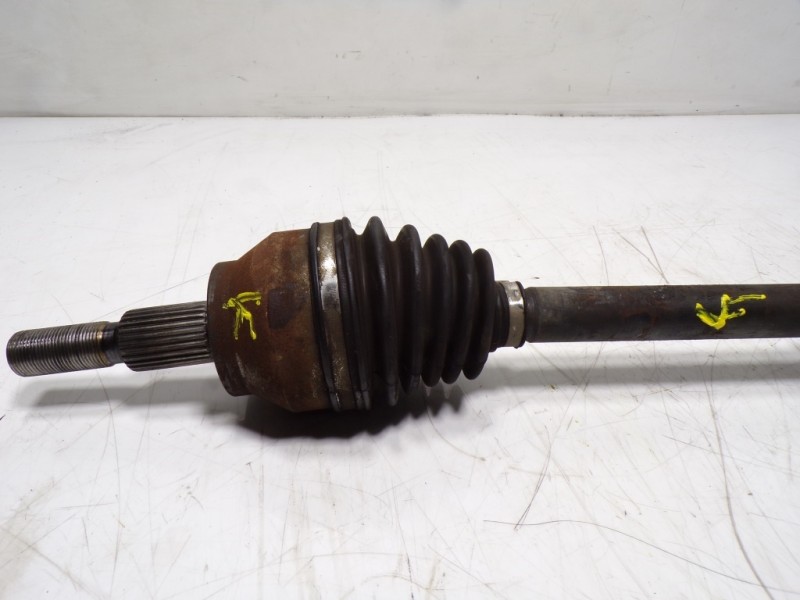 Recambio de transmision izquierda para ford focus lim. 1.0 ecoboost cat referencia OEM IAM 2638730  