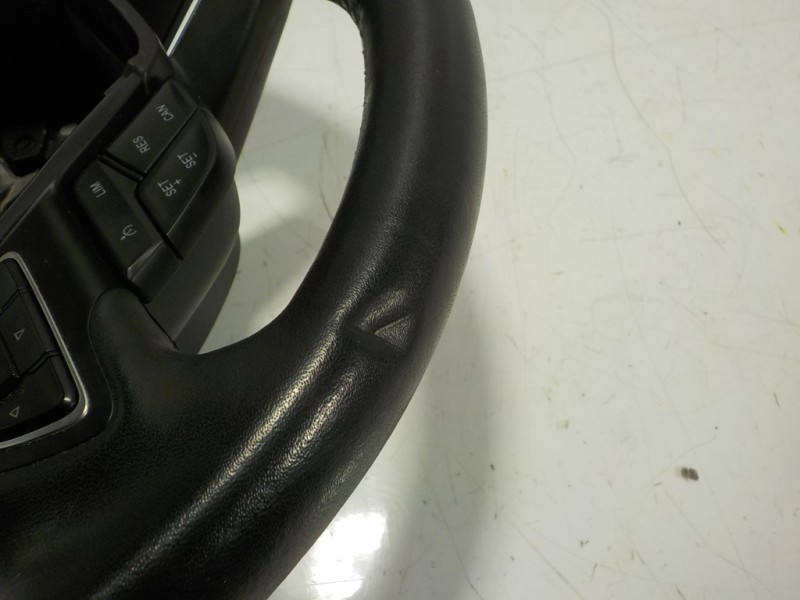 Recambio de volante para ford focus lim. 1.0 ecoboost cat referencia OEM IAM 2014556 F1EB3600JG3ZHE 