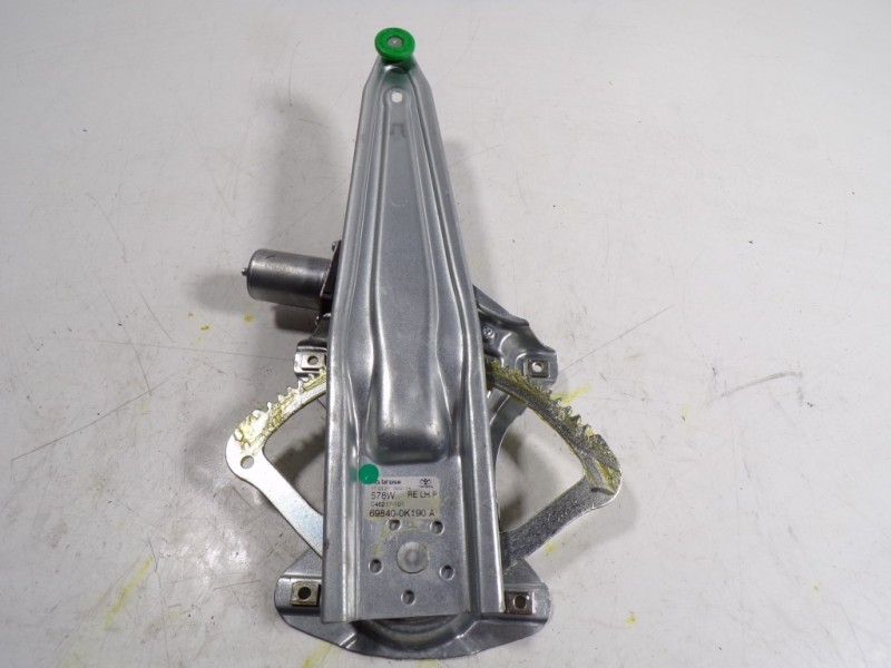 Recambio de elevalunas trasero izquierdo para toyota hilux (3b/3c/3d) doble cabina referencia OEM IAM 857100K180 857100K180 