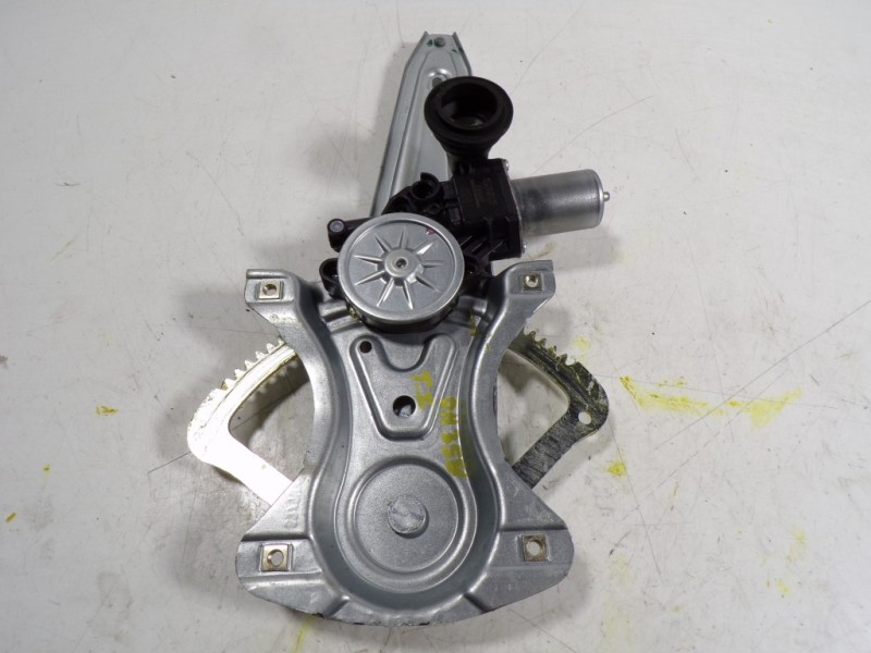 Recambio de elevalunas trasero izquierdo para toyota hilux (3b/3c/3d) doble cabina referencia OEM IAM 857100K180 857100K180 