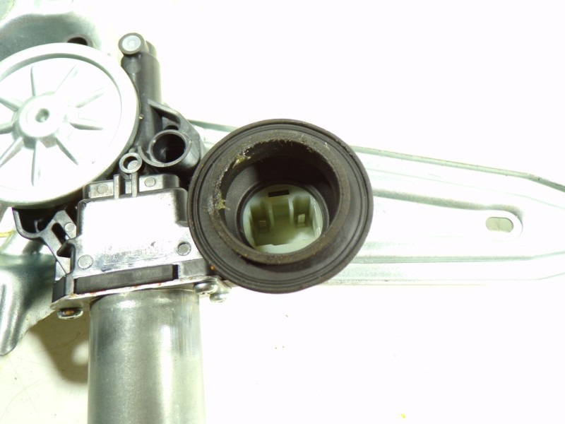 Recambio de elevalunas trasero izquierdo para toyota hilux (3b/3c/3d) doble cabina referencia OEM IAM 857100K180 857100K180 