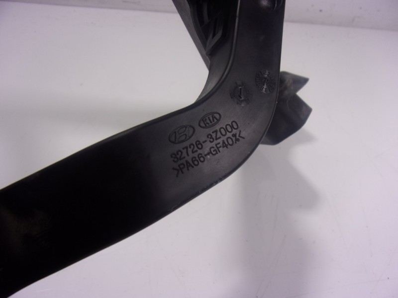 Recambio de potenciometro pedal para hyundai i40 1.7 crdi cat referencia OEM IAM 327003Z000 327263Z000 