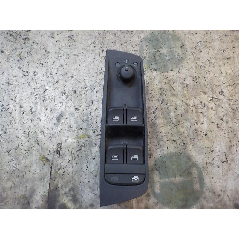 Recambio de mando elevalunas delantero izquierdo para audi a1 sportback (8xa) attraction referencia OEM IAM 8X09598515PR  