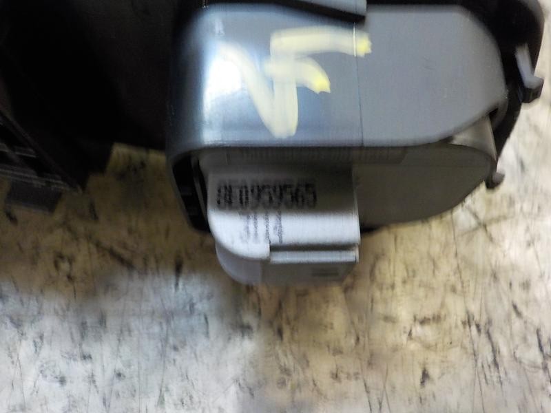 Recambio de mando elevalunas delantero izquierdo para audi a1 sportback (8xa) attraction referencia OEM IAM 8X09598515PR  