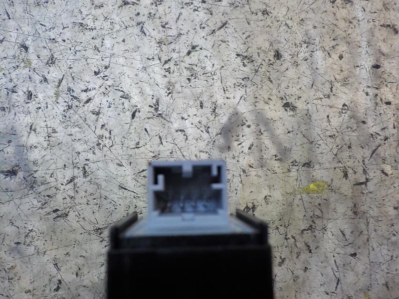 Recambio de mando elevalunas trasero izquierdo para audi a1 sportback (8xa) attraction referencia OEM IAM 4G09598555PR  