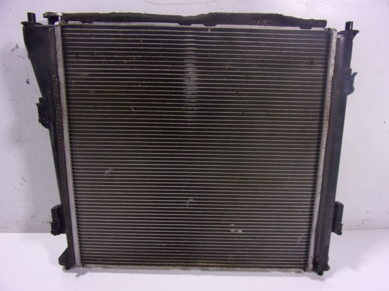 Recambio de radiador agua para hyundai i40 1.7 crdi cat referencia OEM IAM 253103Z850 253103ZXXX 