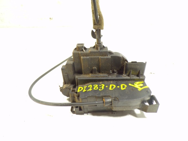 Recambio de cerradura puerta delantera derecha para renault master kofferaufbau l3h1 3,5t referencia OEM IAM 805020009R  