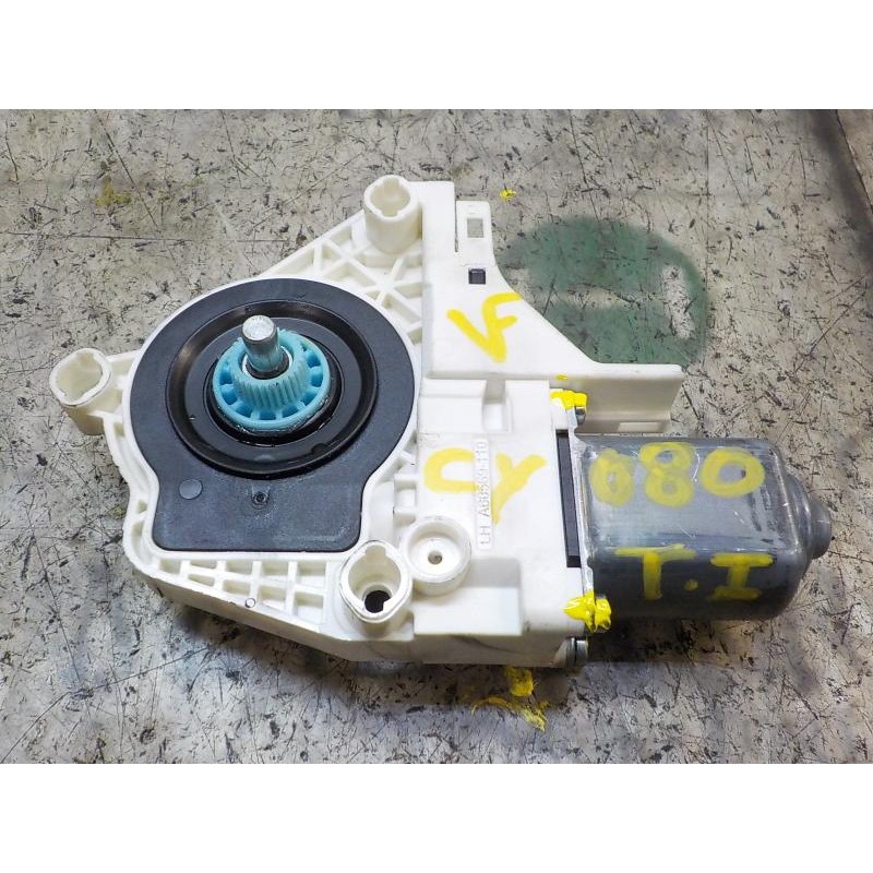 Recambio de motor elevalunas trasero izquierdo para audi a1 sportback (8xa) attraction referencia OEM IAM 8K0959812A  