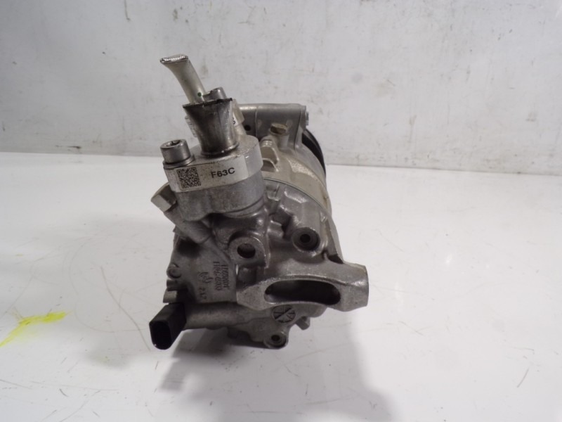Recambio de compresor aire acondicionado para volkswagen tiguan advance bmt referencia OEM IAM 5Q0816803H 5Q0816803J 03070000542