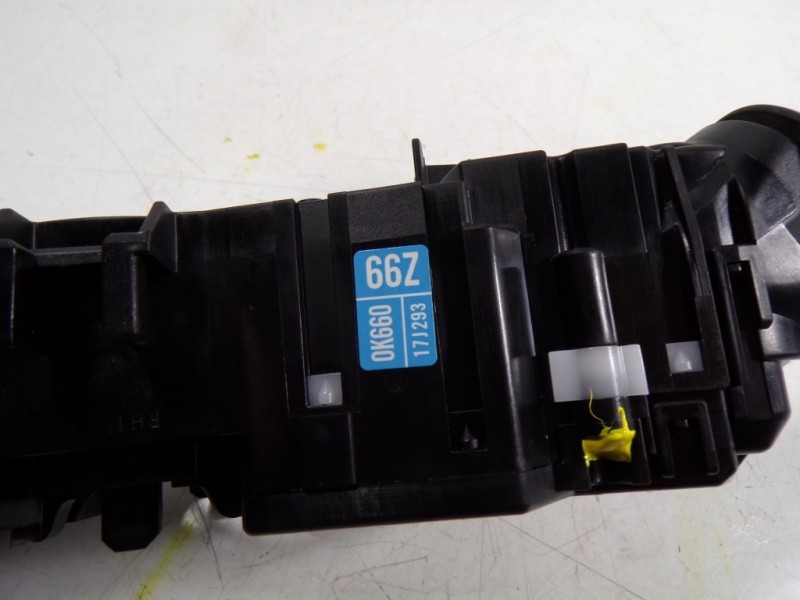 Recambio de mando luces para toyota hilux (3b/3c/3d) doble cabina referencia OEM IAM 841400K660 66Z0K660 66Z0K660