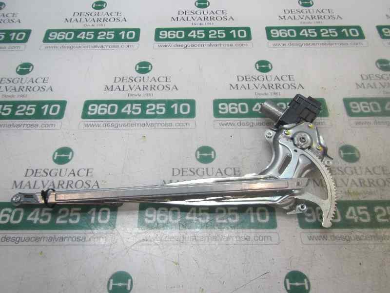 Recambio de elevalunas delantero derecho para toyota prius+ 1.8 16v (híbrido) referencia OEM IAM 6980121020 8571062010 062020401