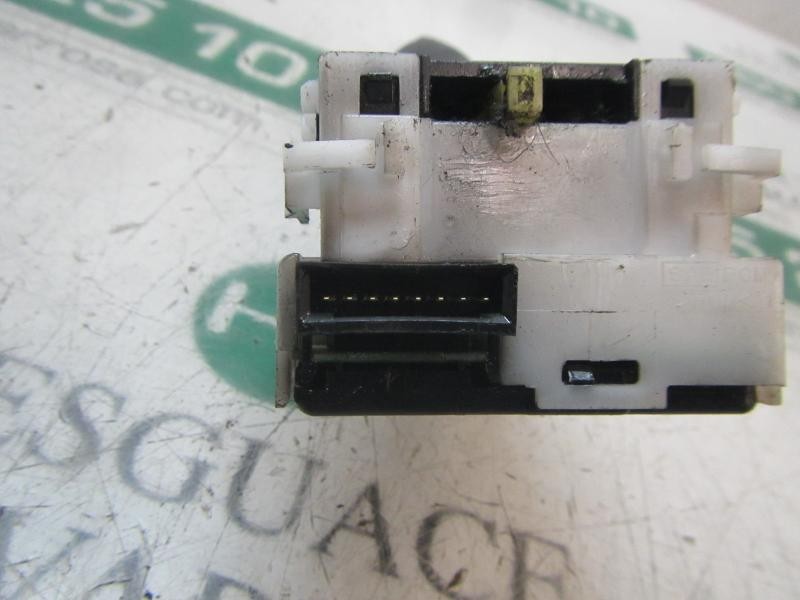 Recambio de mando luces para nissan nv 200 (m20) 1.5 dci cat referencia OEM IAM 25540EM06E  