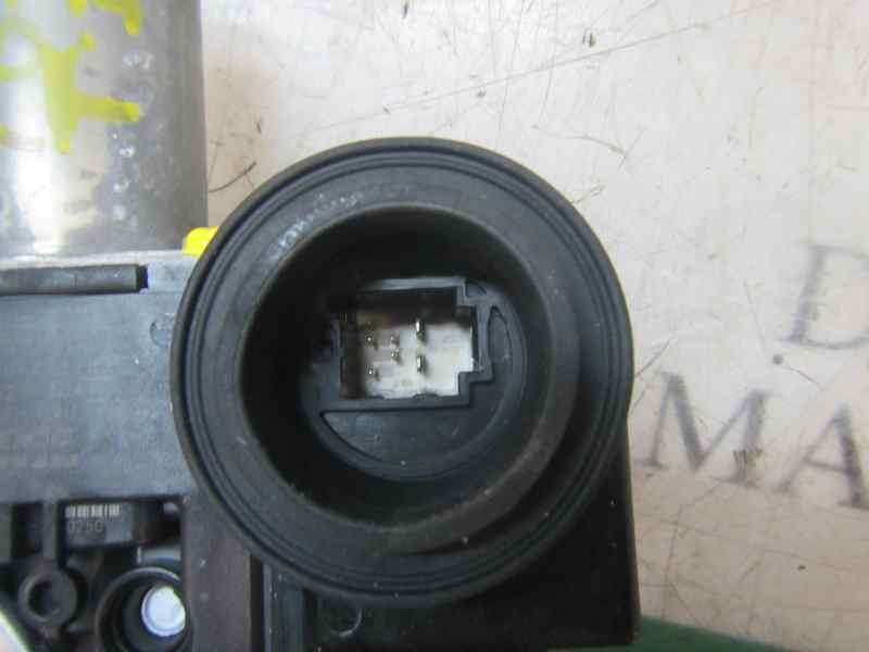 Recambio de elevalunas trasero izquierdo para toyota prius+ 1.8 16v (híbrido) referencia OEM IAM 6980221010 8572047170 062020404