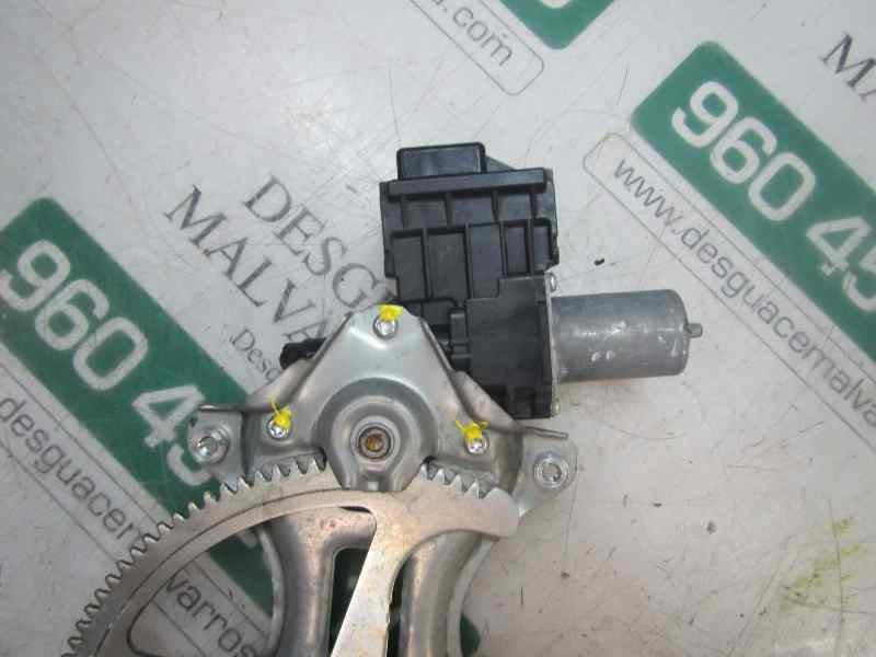 Recambio de elevalunas trasero izquierdo para toyota prius+ 1.8 16v (híbrido) referencia OEM IAM 6980221010 8572047170 062020404