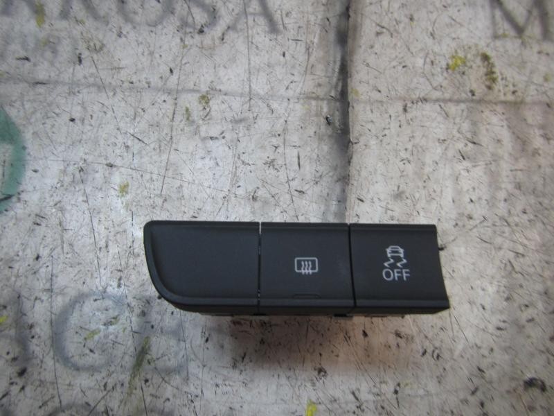 Recambio de mando multifuncion para audi a1 sportback (8xf) adrenalin referencia OEM IAM 8X0959673 8X0959673 