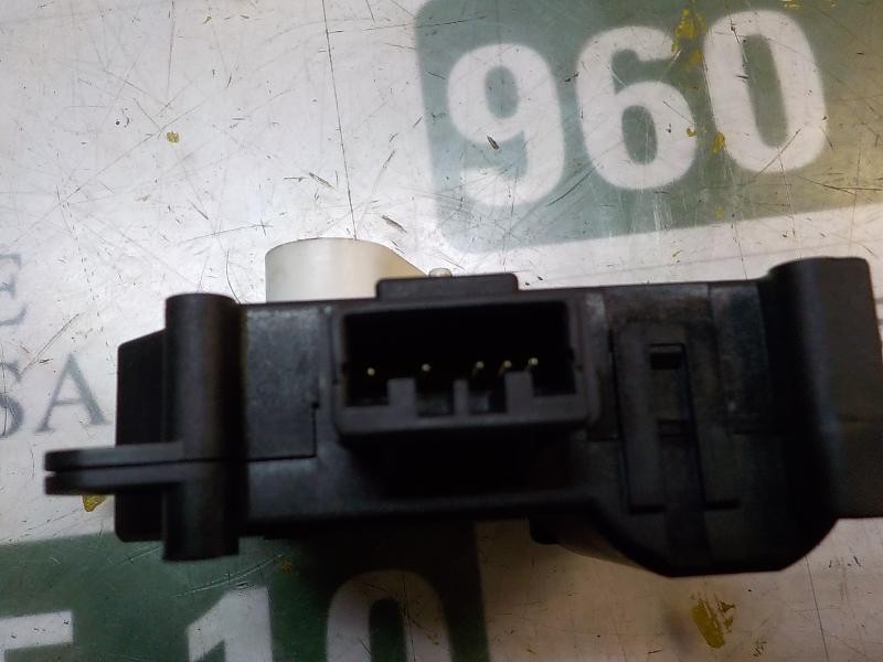 Recambio de motor electrico para citroën c-zero seduction referencia OEM IAM 6479L0 1138002330 